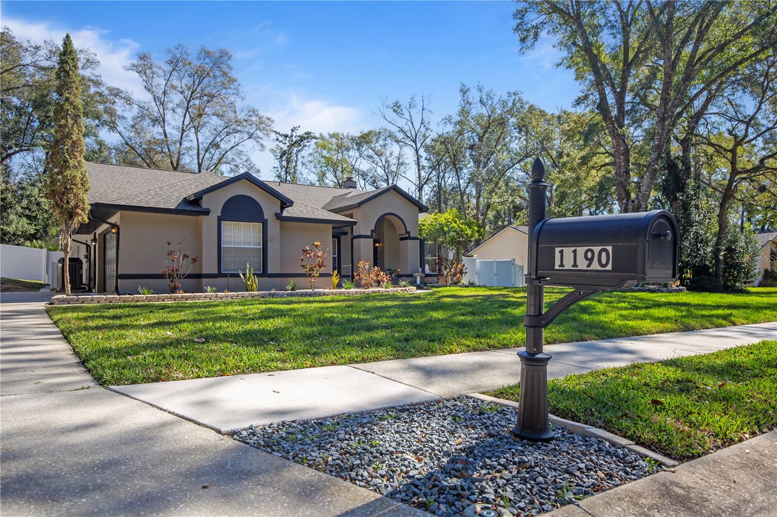 Image 49 of 56 For 1190 Deer Lake Circle