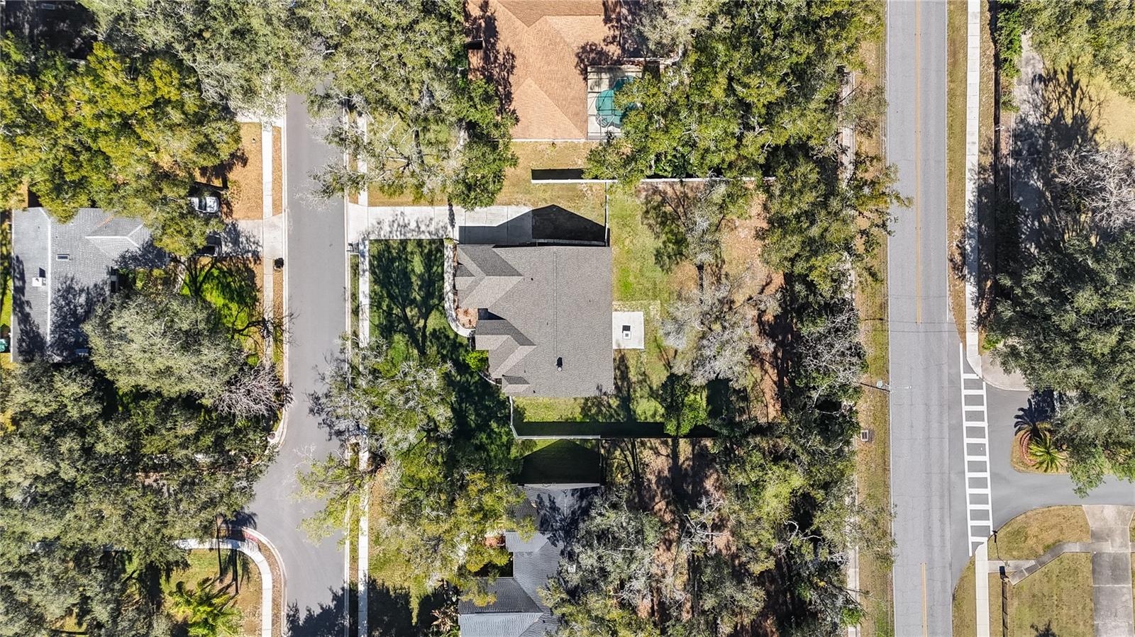 Image 54 of 56 For 1190 Deer Lake Circle