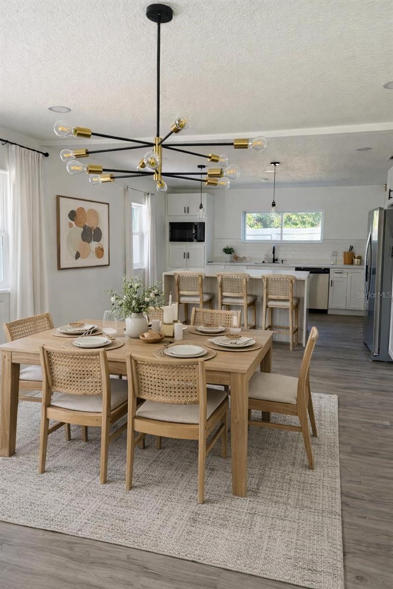 Image 21 of 59 For 581 Calle Grande Street