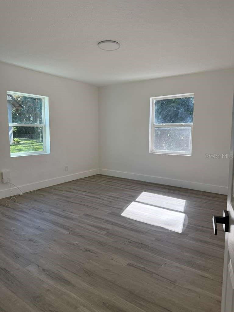 Image 38 of 59 For 581 Calle Grande Street