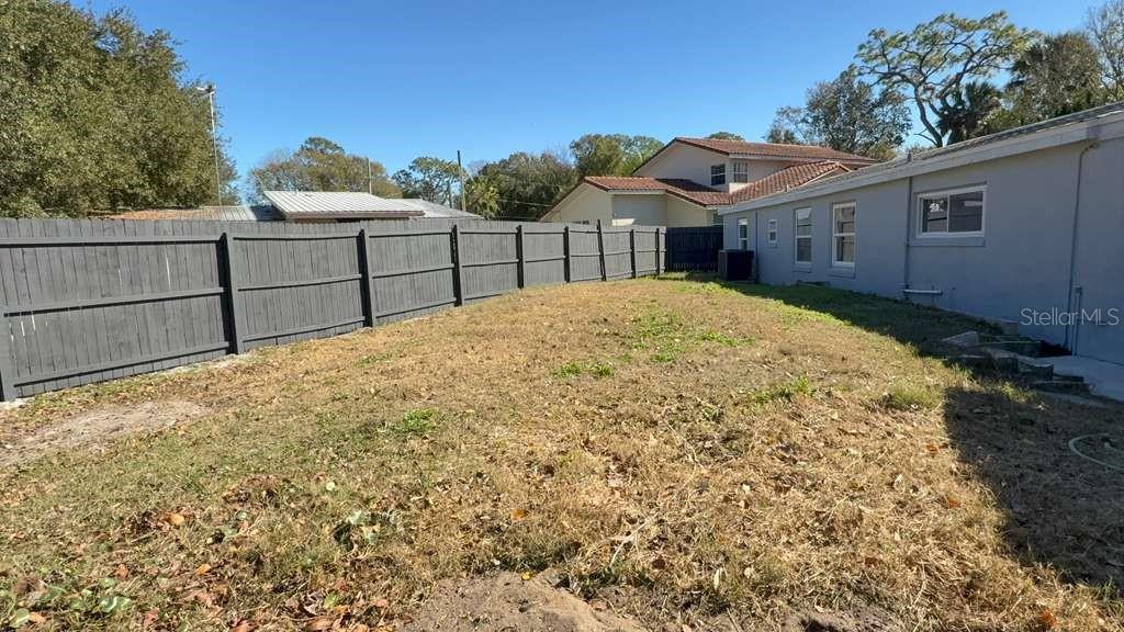 Image 52 of 59 For 581 Calle Grande Street