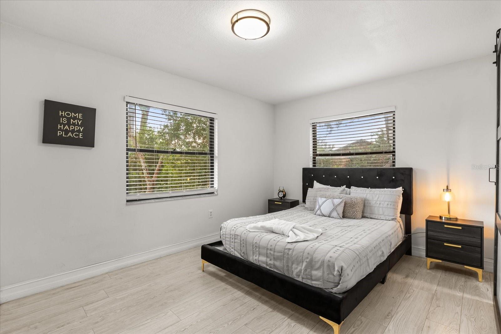 Image 13 of 32 For 5127 Glasgow Avenue