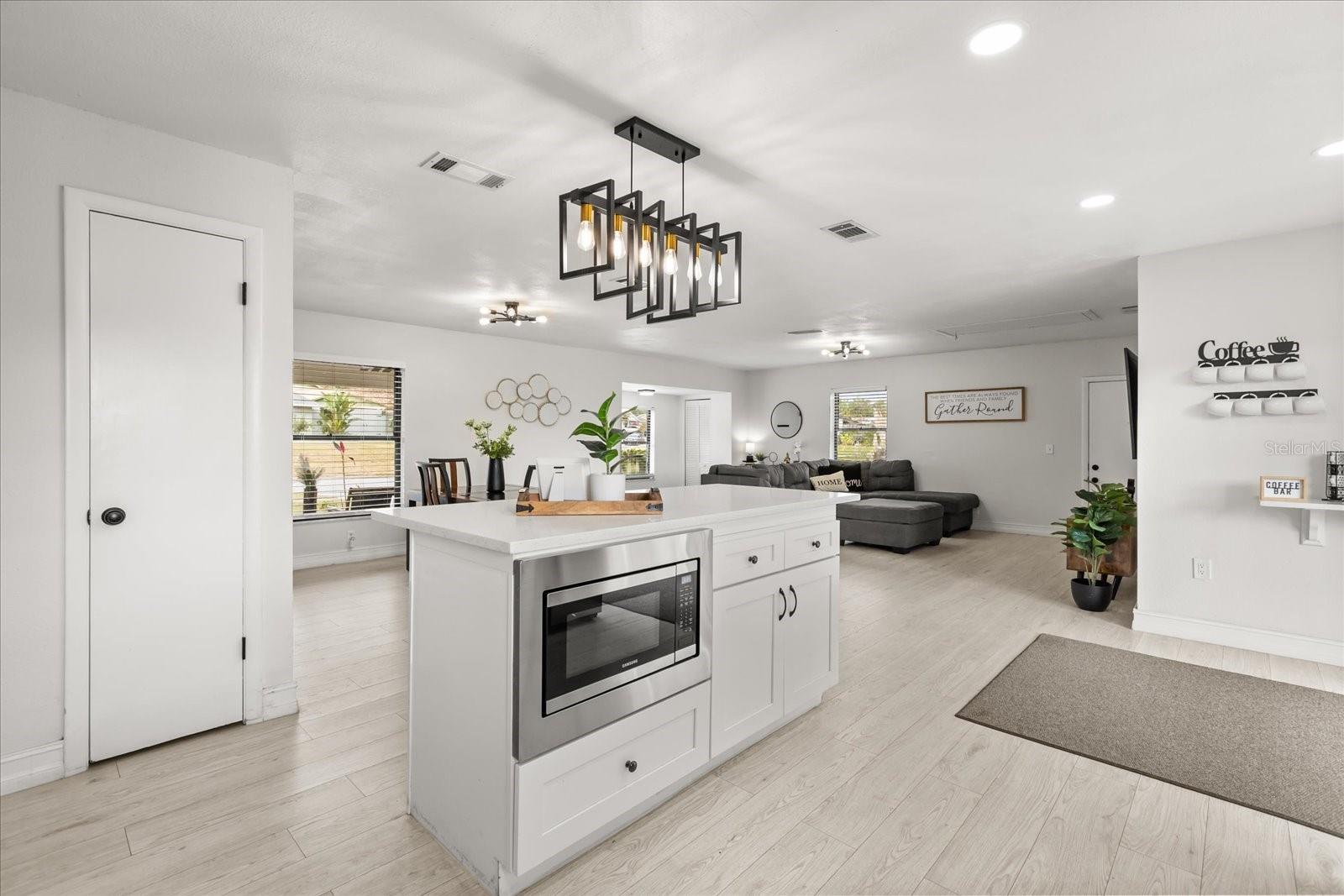 Image 23 of 32 For 5127 Glasgow Avenue