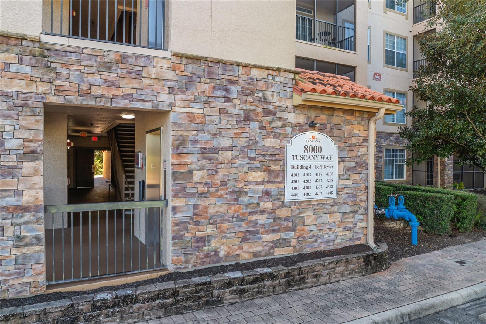 Image 3 of 42 For 8000 Tuscany Way 4407