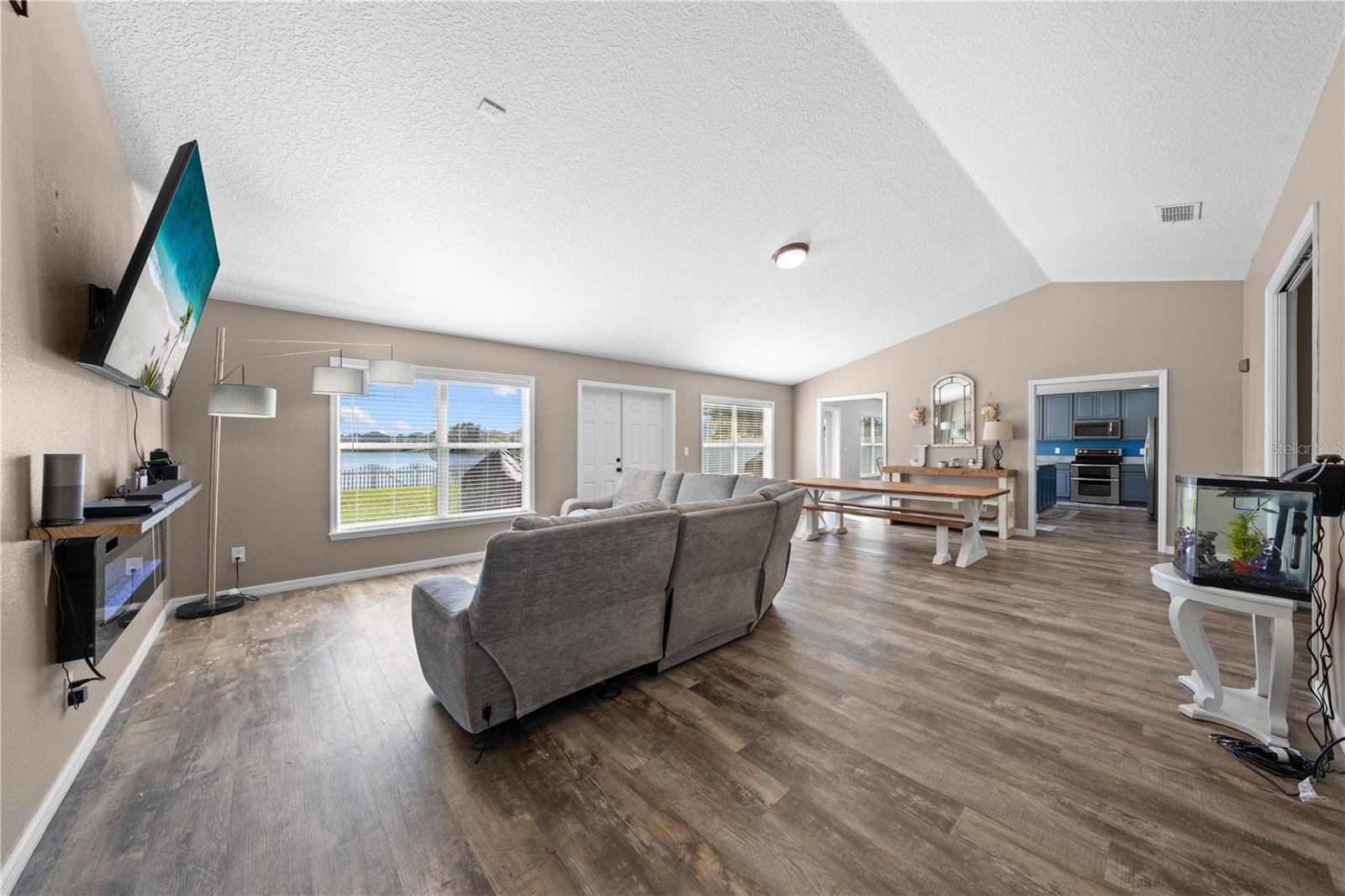 Image 15 of 71 For 3034 Sand Stone Circle