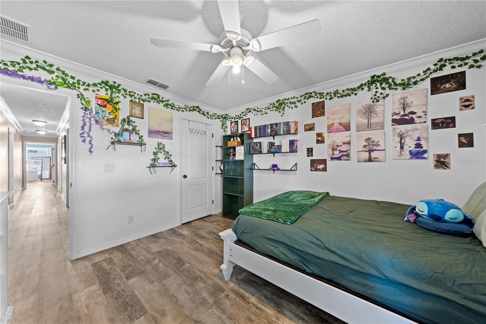 Image 40 of 71 For 3034 Sand Stone Circle