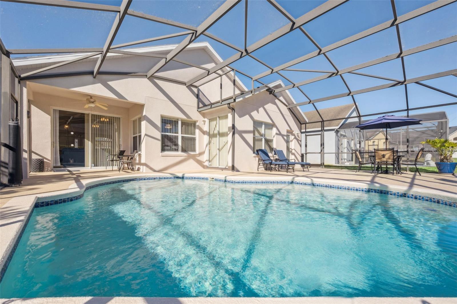 Image 23 of 43 For 718 Corvina Drive