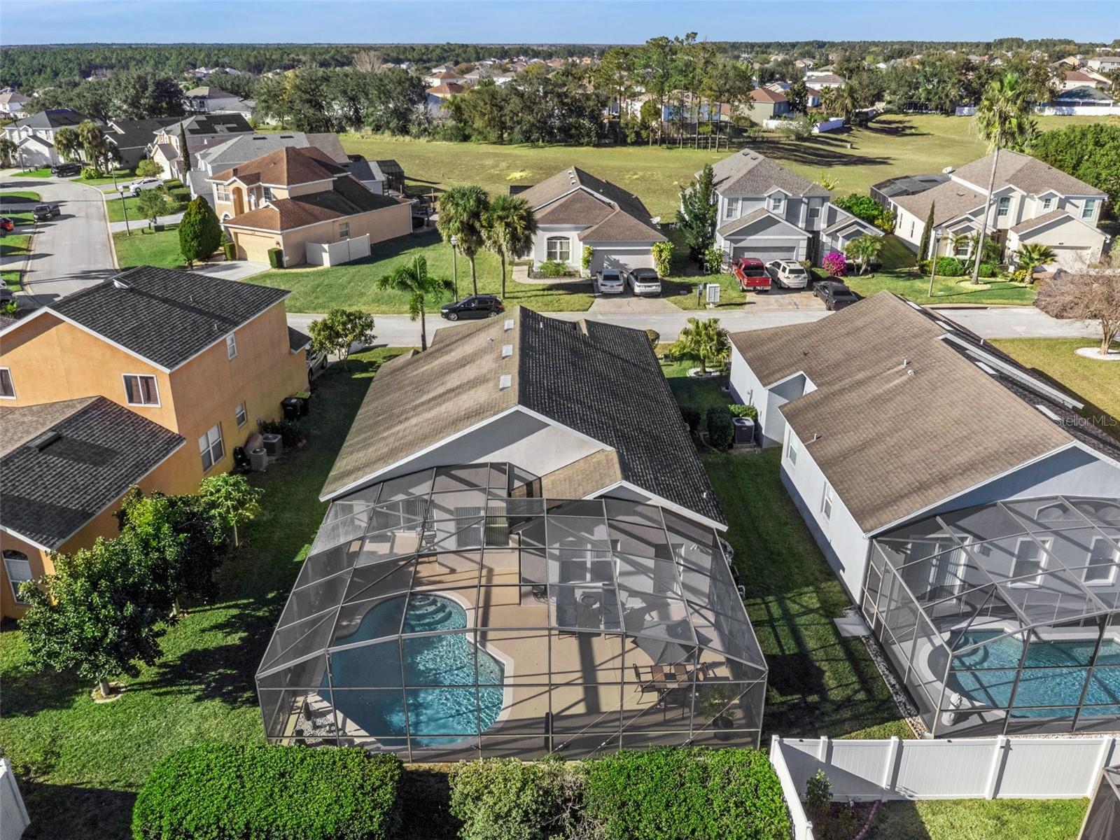 Image 36 of 43 For 718 Corvina Drive