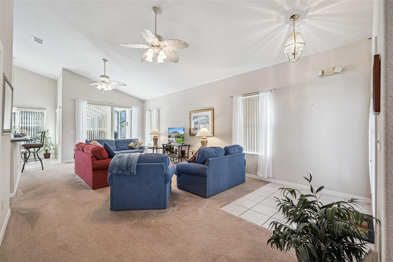 Image 5 of 43 For 718 Corvina Drive