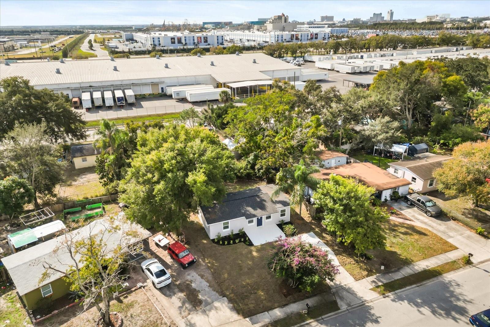 Image 23 of 25 For 4808 Manduria Street