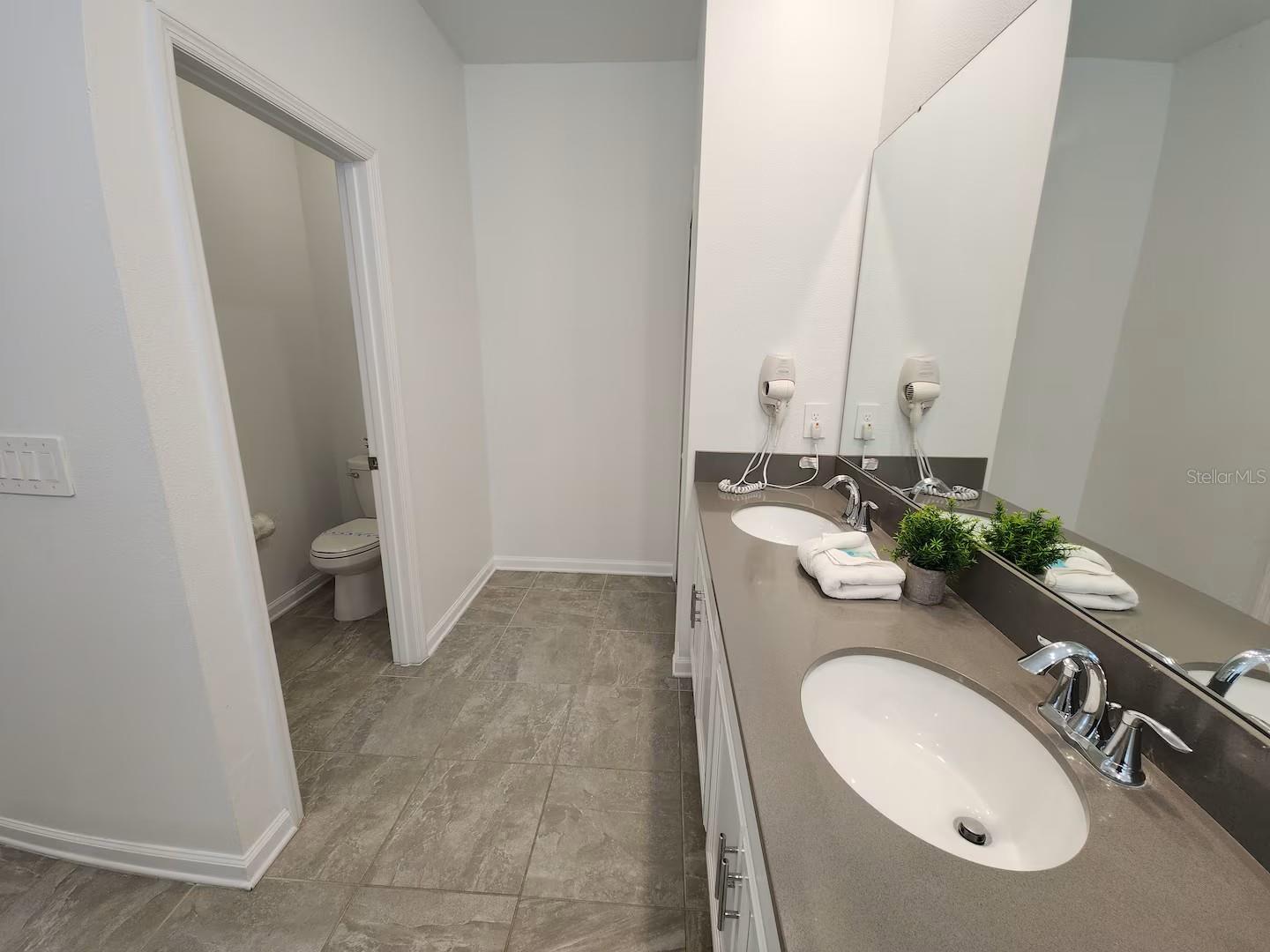 Image 15 of 36 For 8885 Cabot Cliffs Drive 103