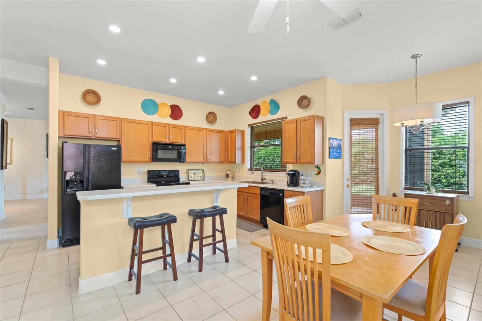 Image 13 of 62 For 724 Villa Park Road