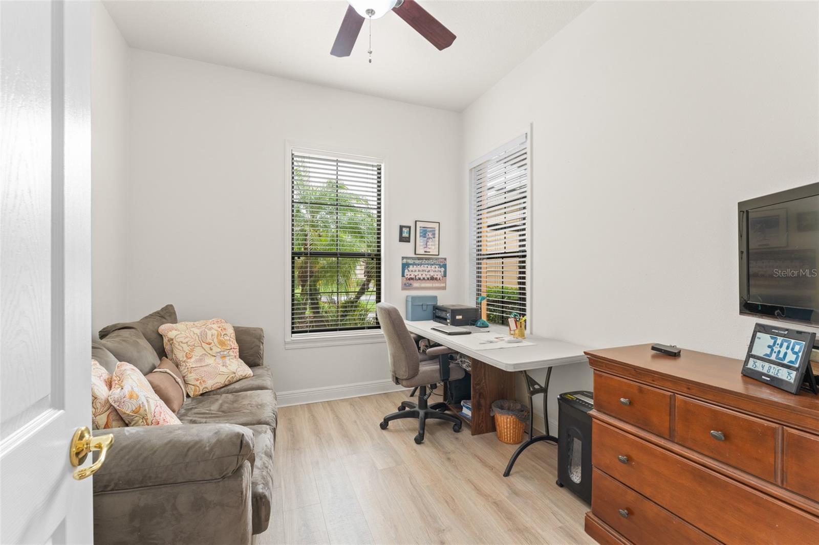 Image 16 of 62 For 724 Villa Park Road