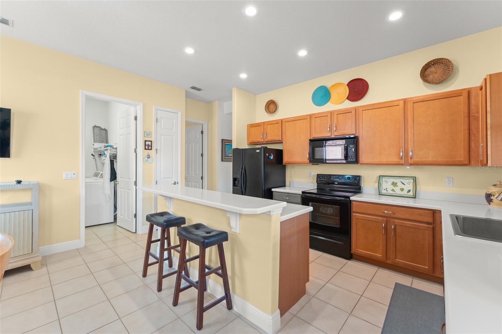 Image 8 of 62 For 724 Villa Park Road