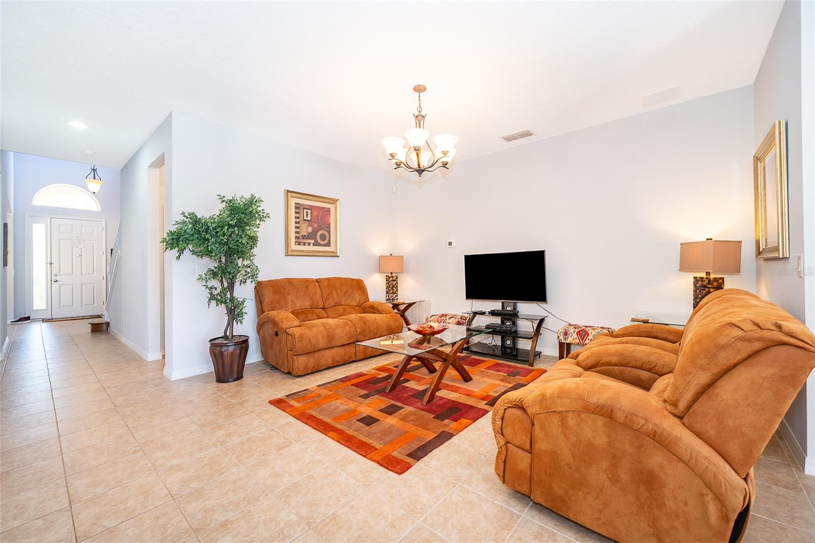 Image 11 of 48 For 171 Orange Cosmos Boulevard