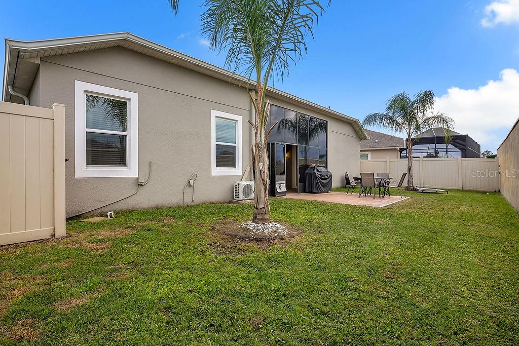 Image 28 of 39 For 2450 Chateau Loop