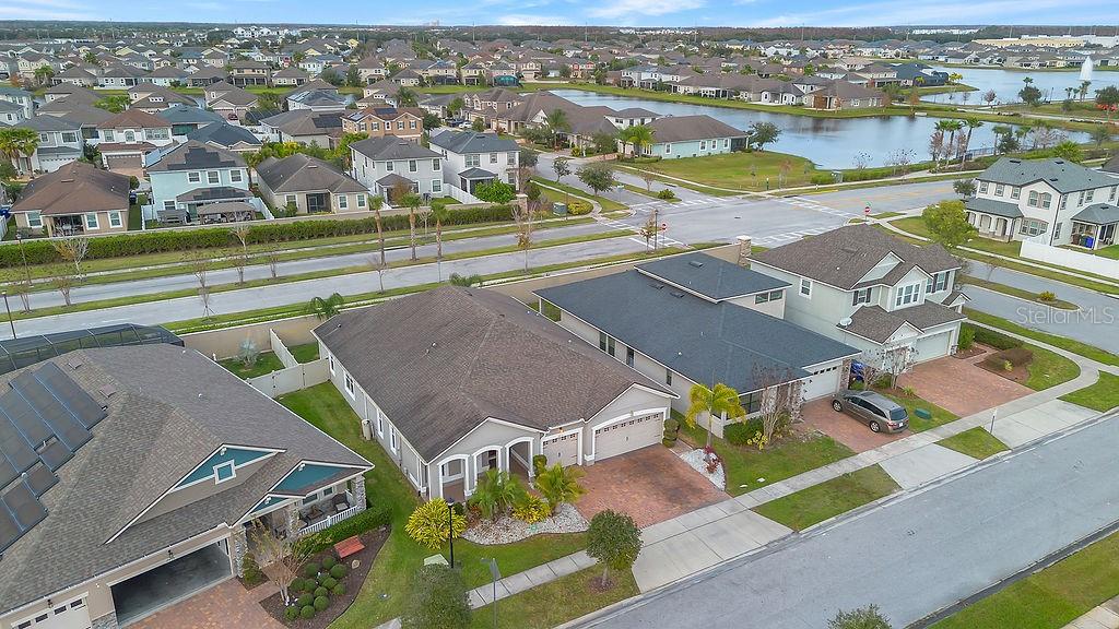 Image 32 of 39 For 2450 Chateau Loop