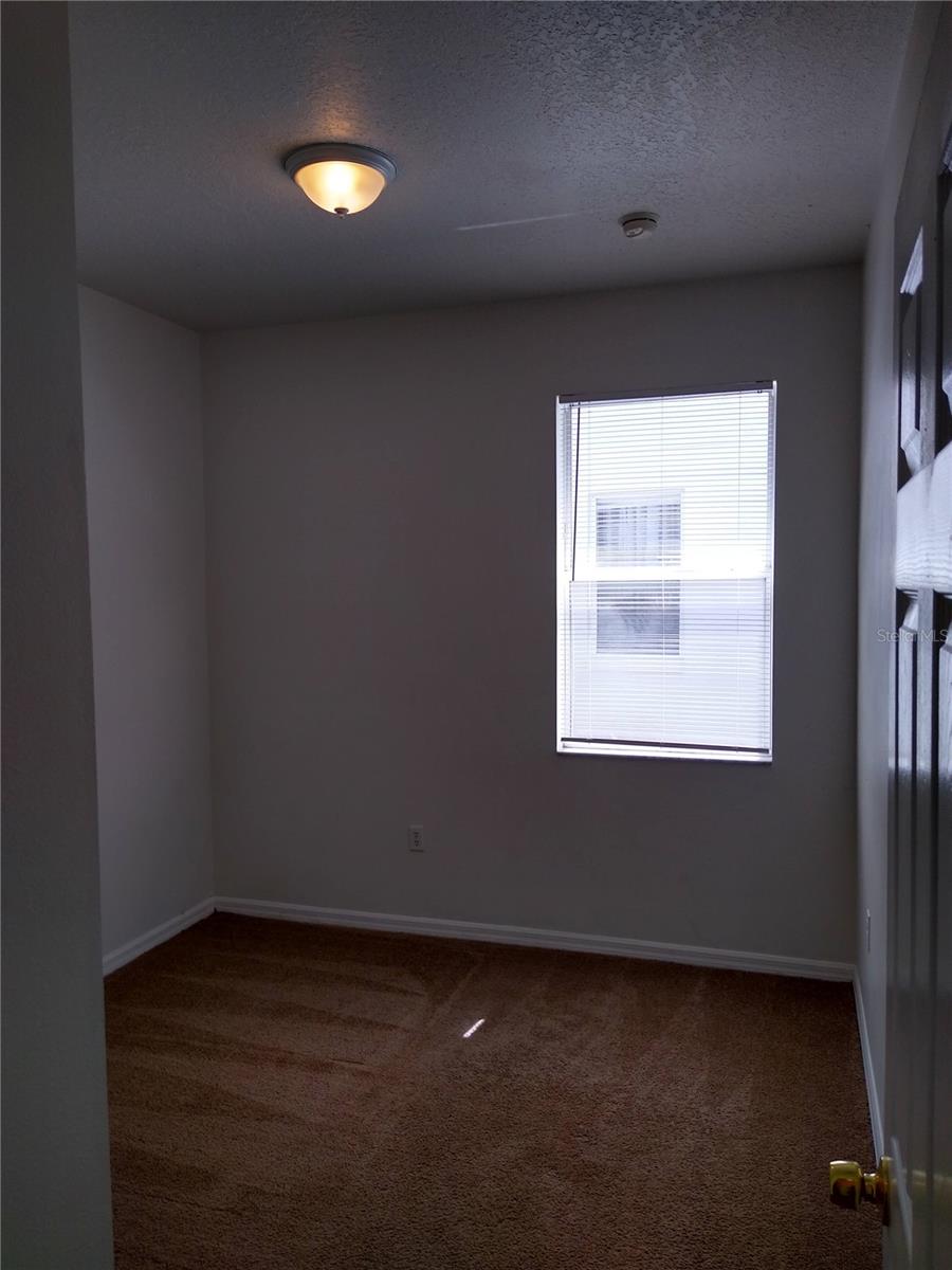 Image 18 of 43 For 1077 Berkeley Drive