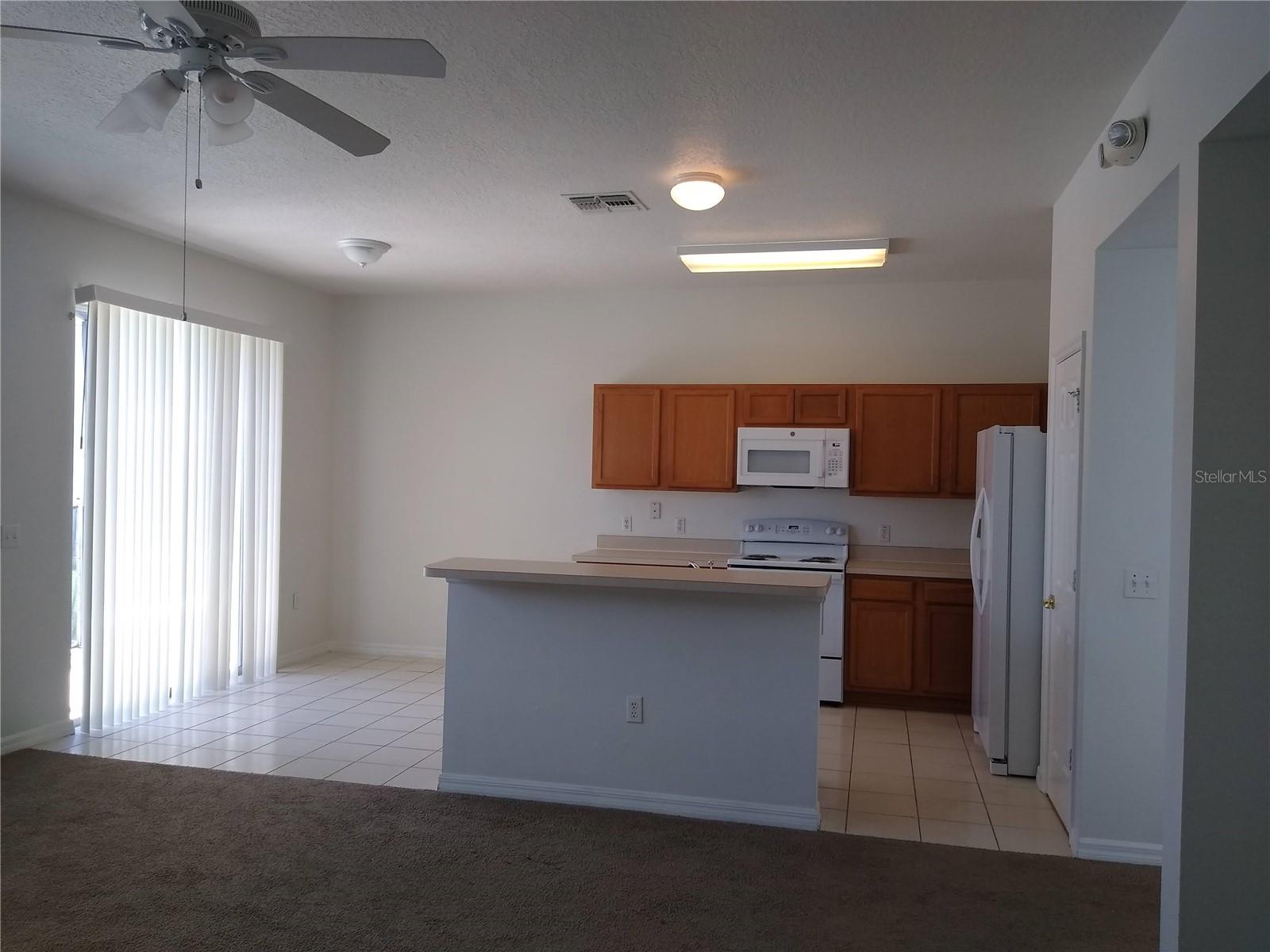 Image 3 of 43 For 1077 Berkeley Drive