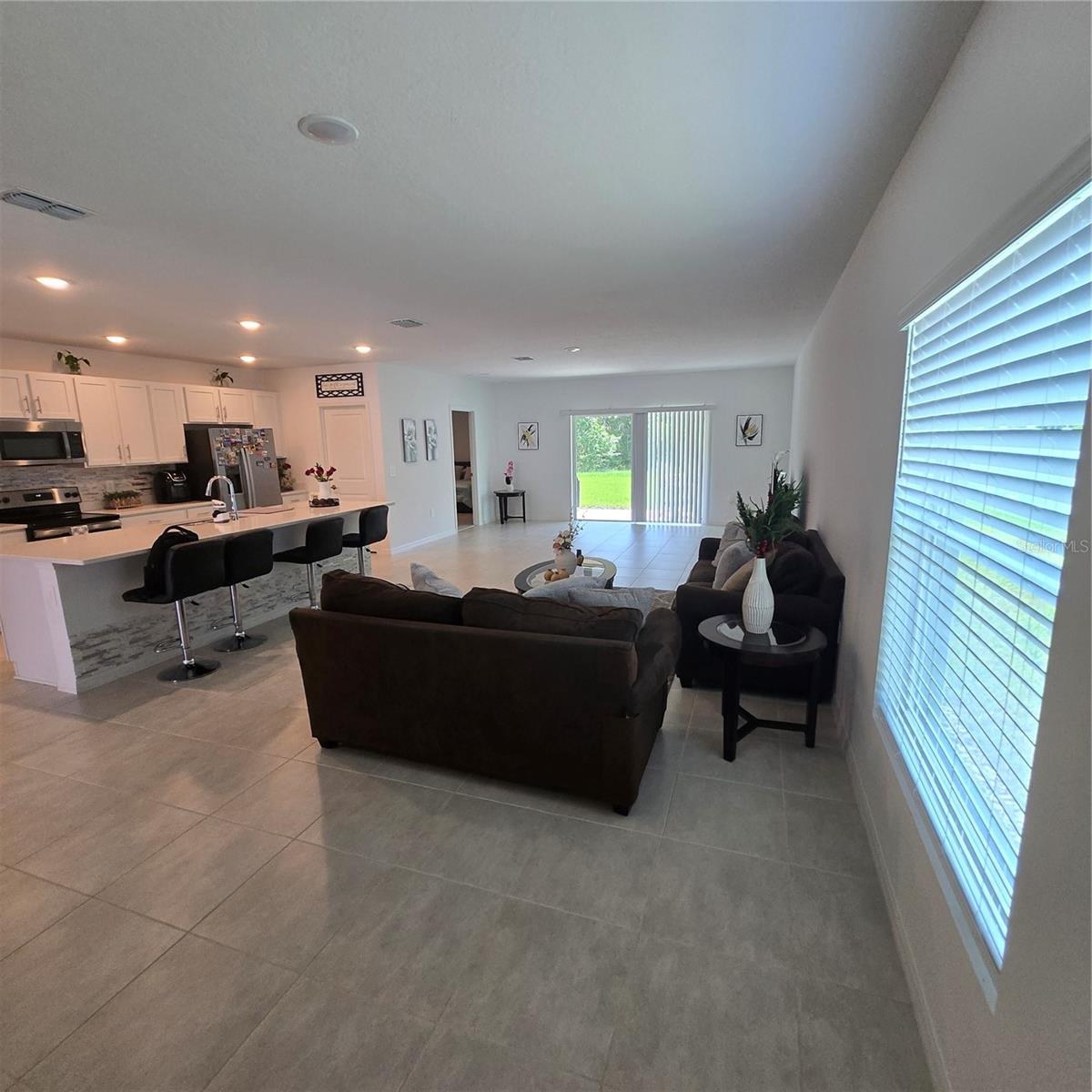 Image 11 of 23 For 200 Citrine Loop