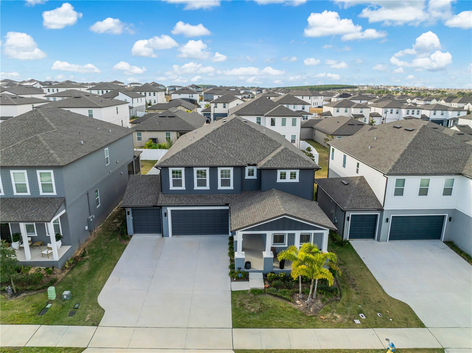 Image 3 of 72 For 2197 Gold Dust Drive