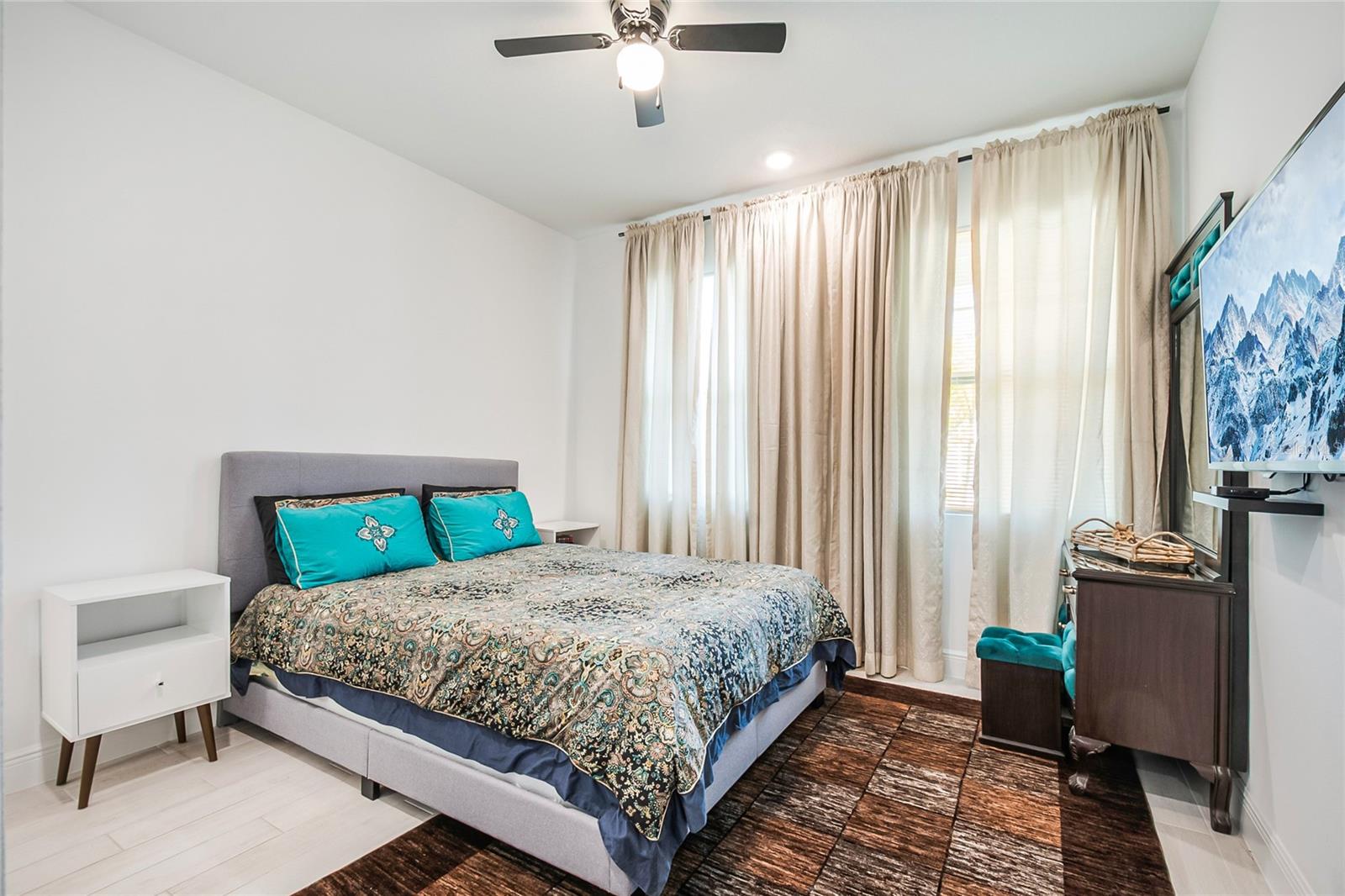 Image 32 of 72 For 2197 Gold Dust Drive