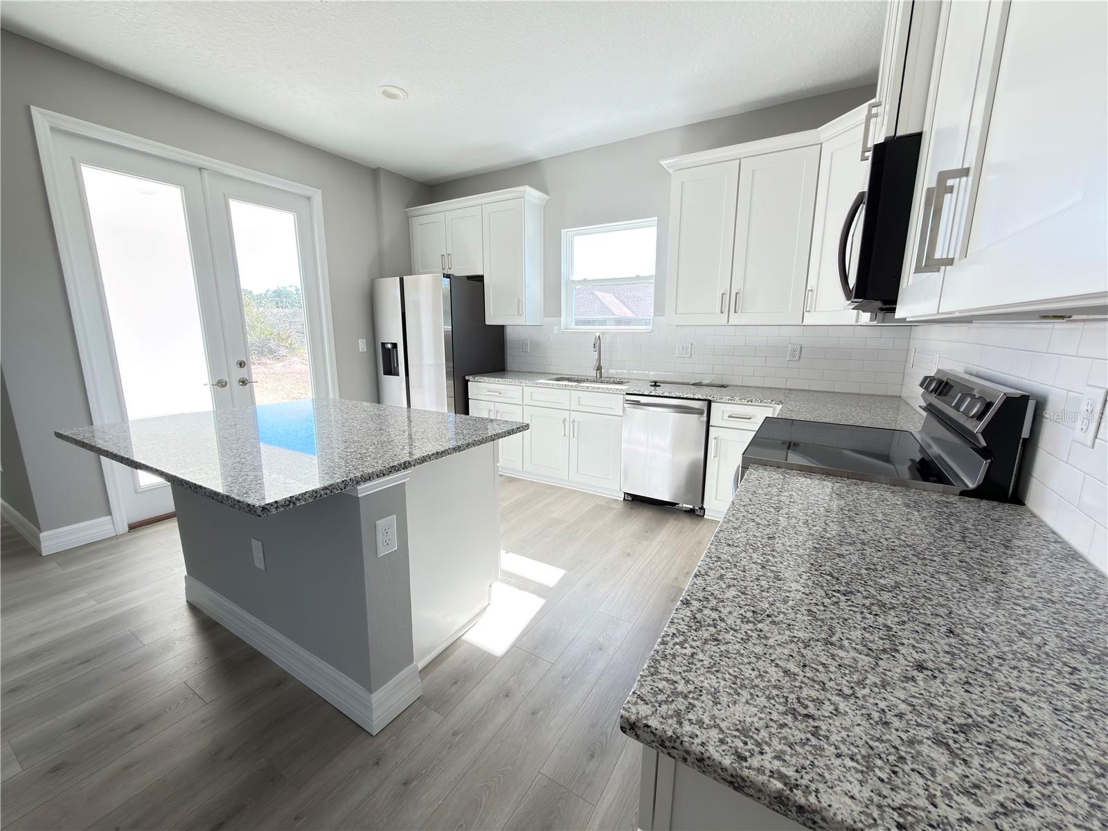 Image 10 of 27 For 5048 San Ignacio Drive