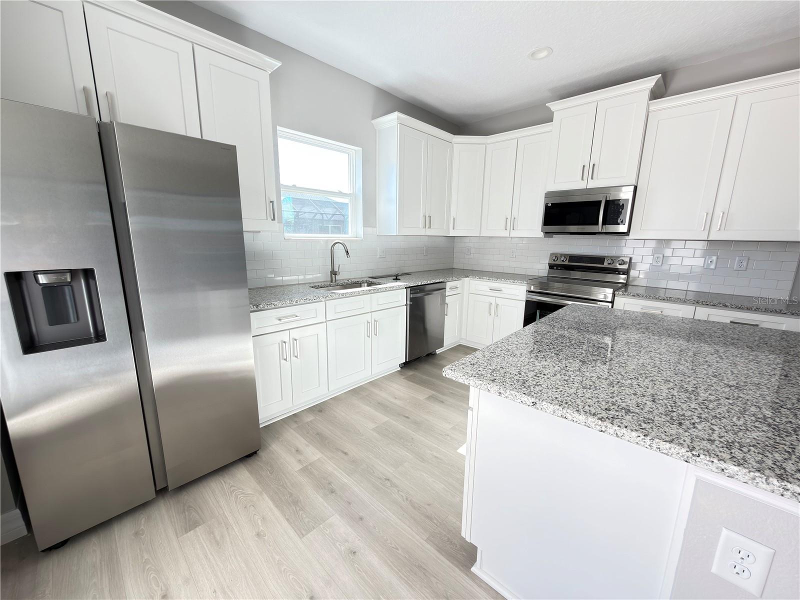 Image 11 of 27 For 5048 San Ignacio Drive