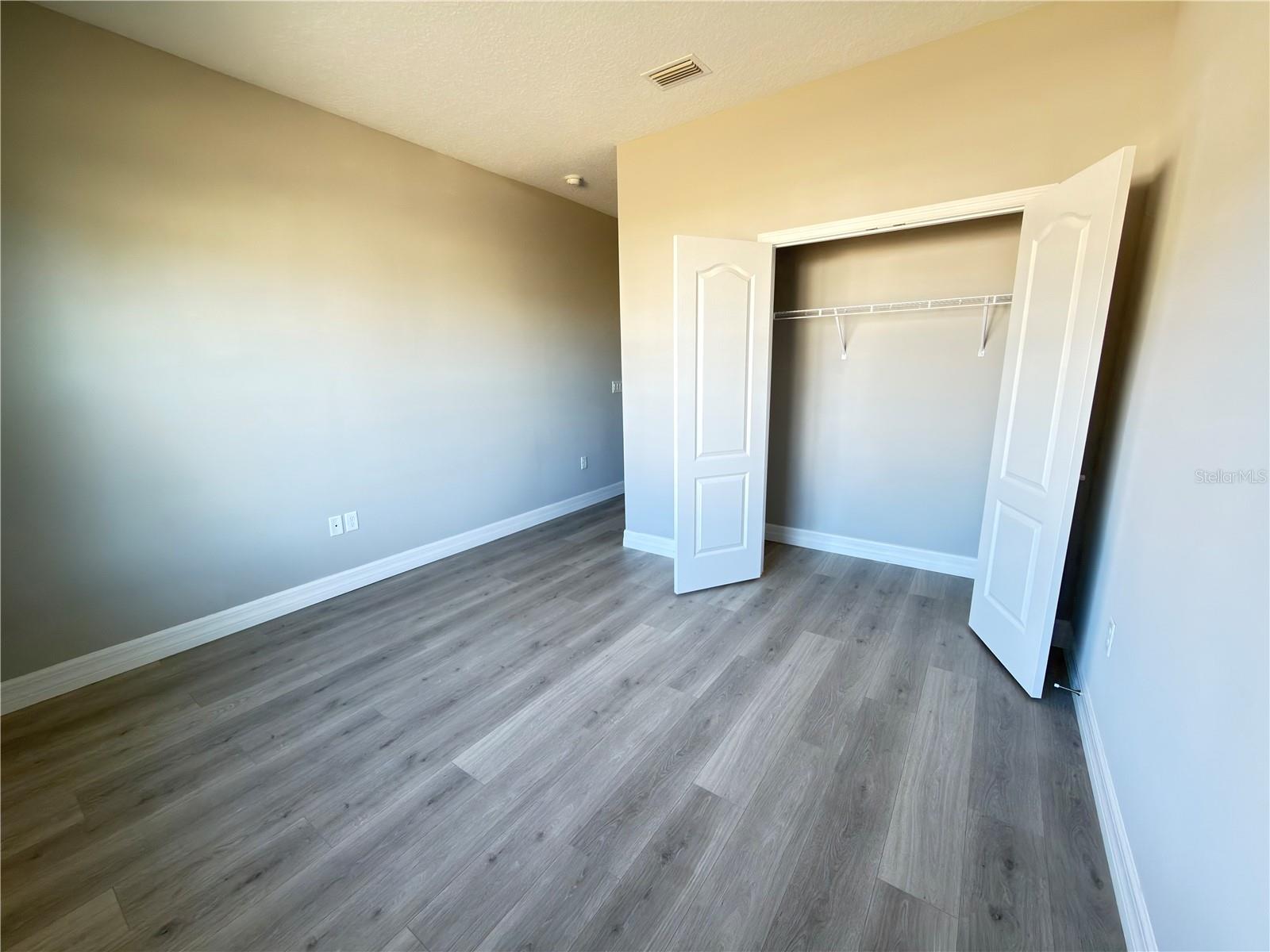 Image 17 of 27 For 5048 San Ignacio Drive