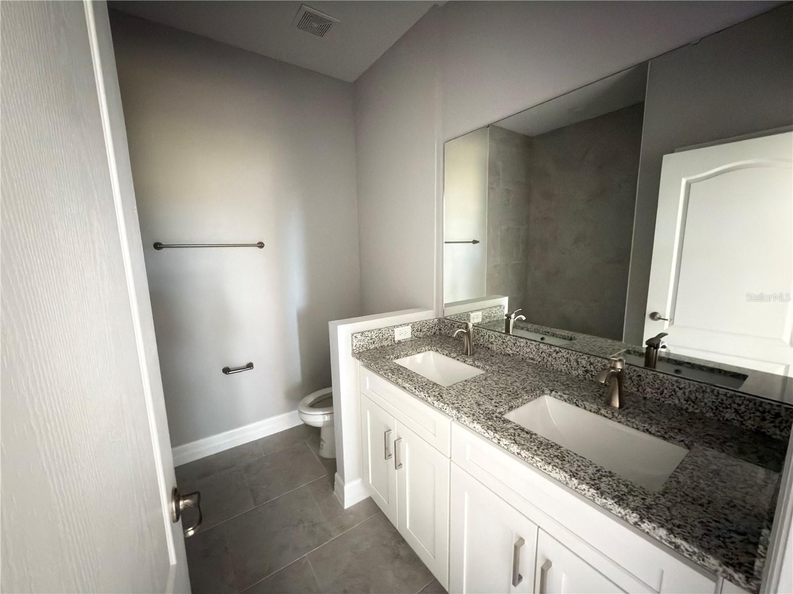 Image 23 of 27 For 5048 San Ignacio Drive