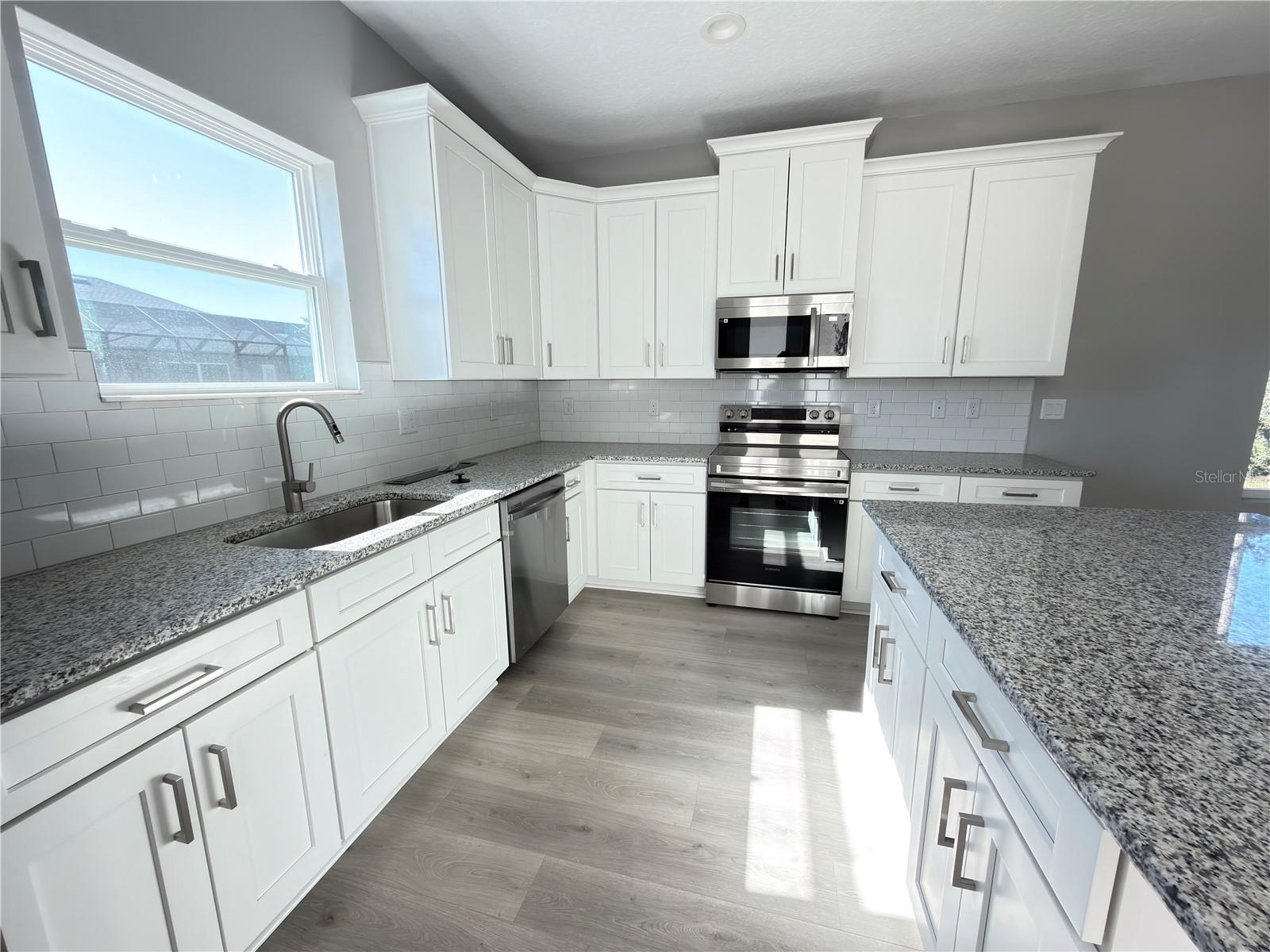 Image 8 of 27 For 5048 San Ignacio Drive