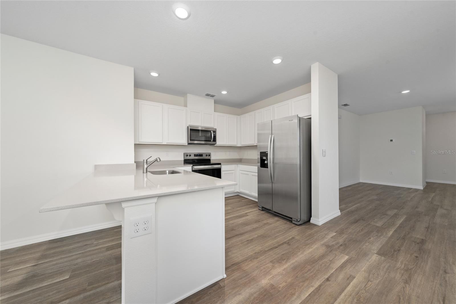 Image 16 of 28 For 8347 Madrid Street