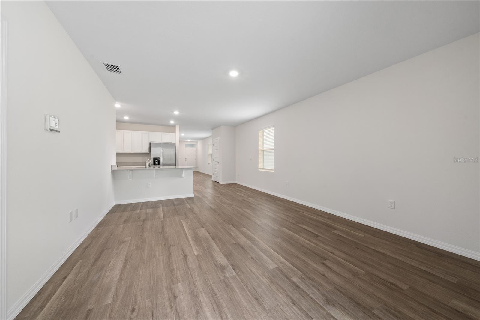 Image 19 of 28 For 8347 Madrid Street