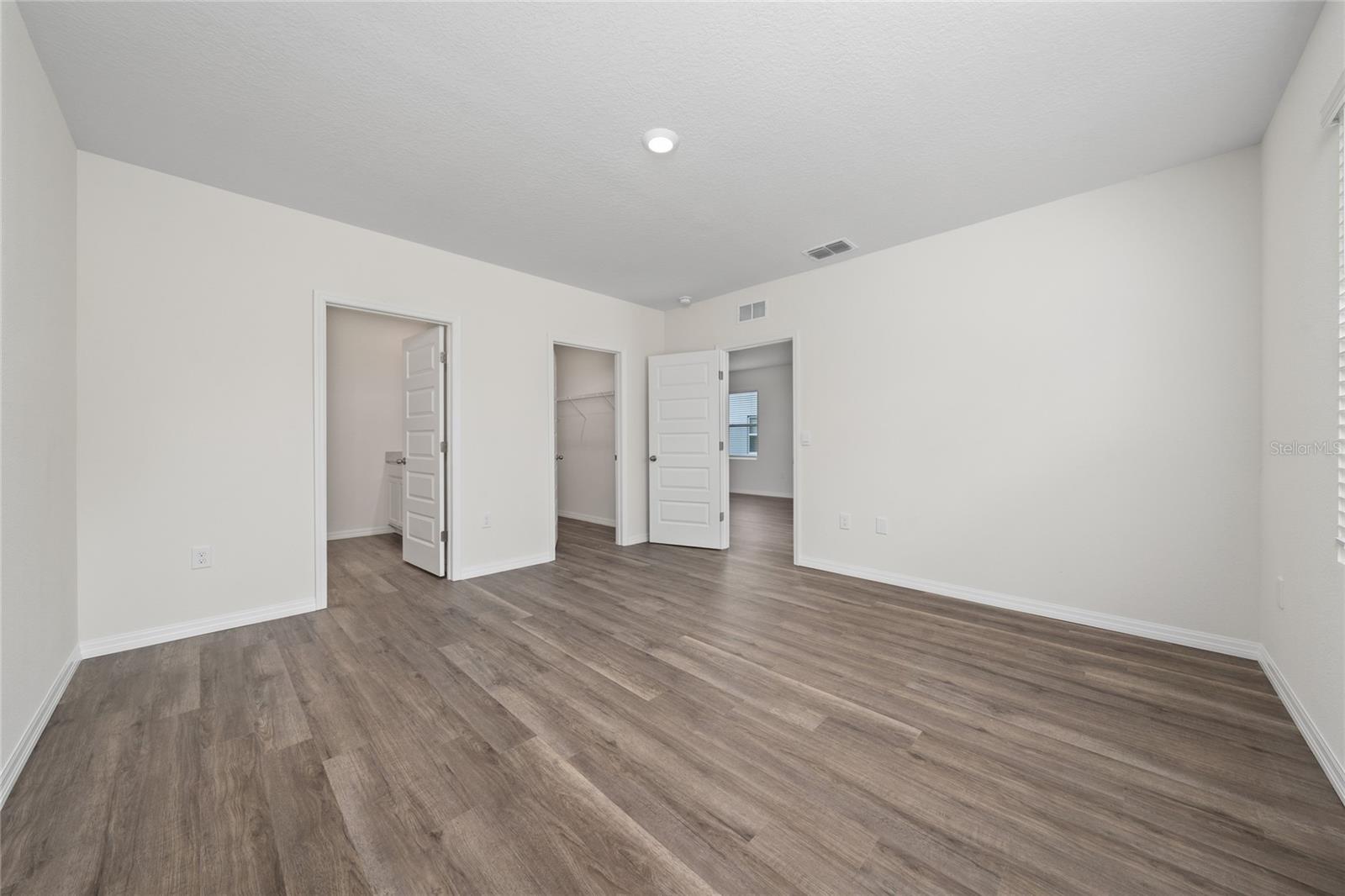 Image 21 of 28 For 8347 Madrid Street