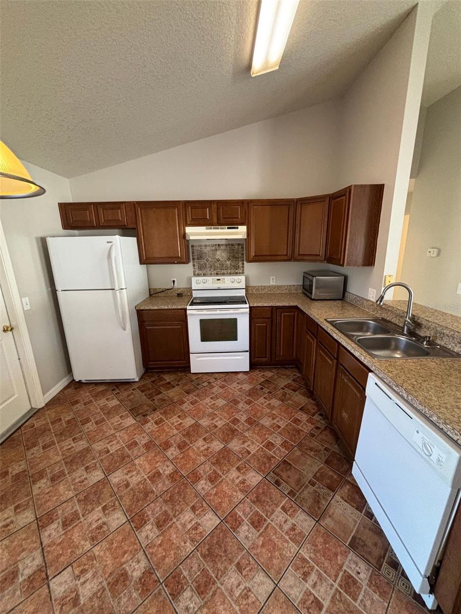 Image 10 of 16 For 4432 Canopy Court