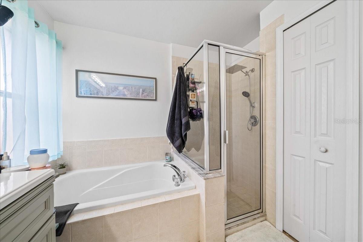 Image 17 of 29 For 3830 Jupiter Boulevard N