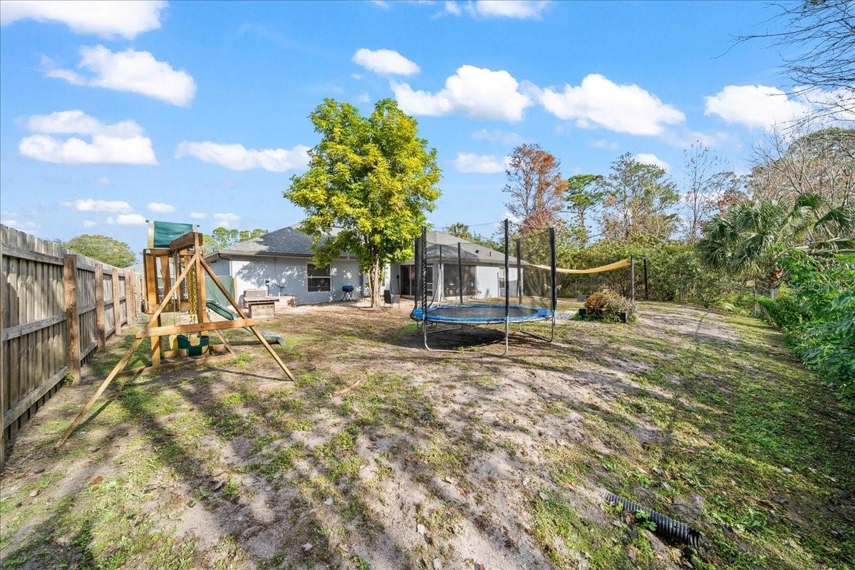 Image 28 of 29 For 3830 Jupiter Boulevard N