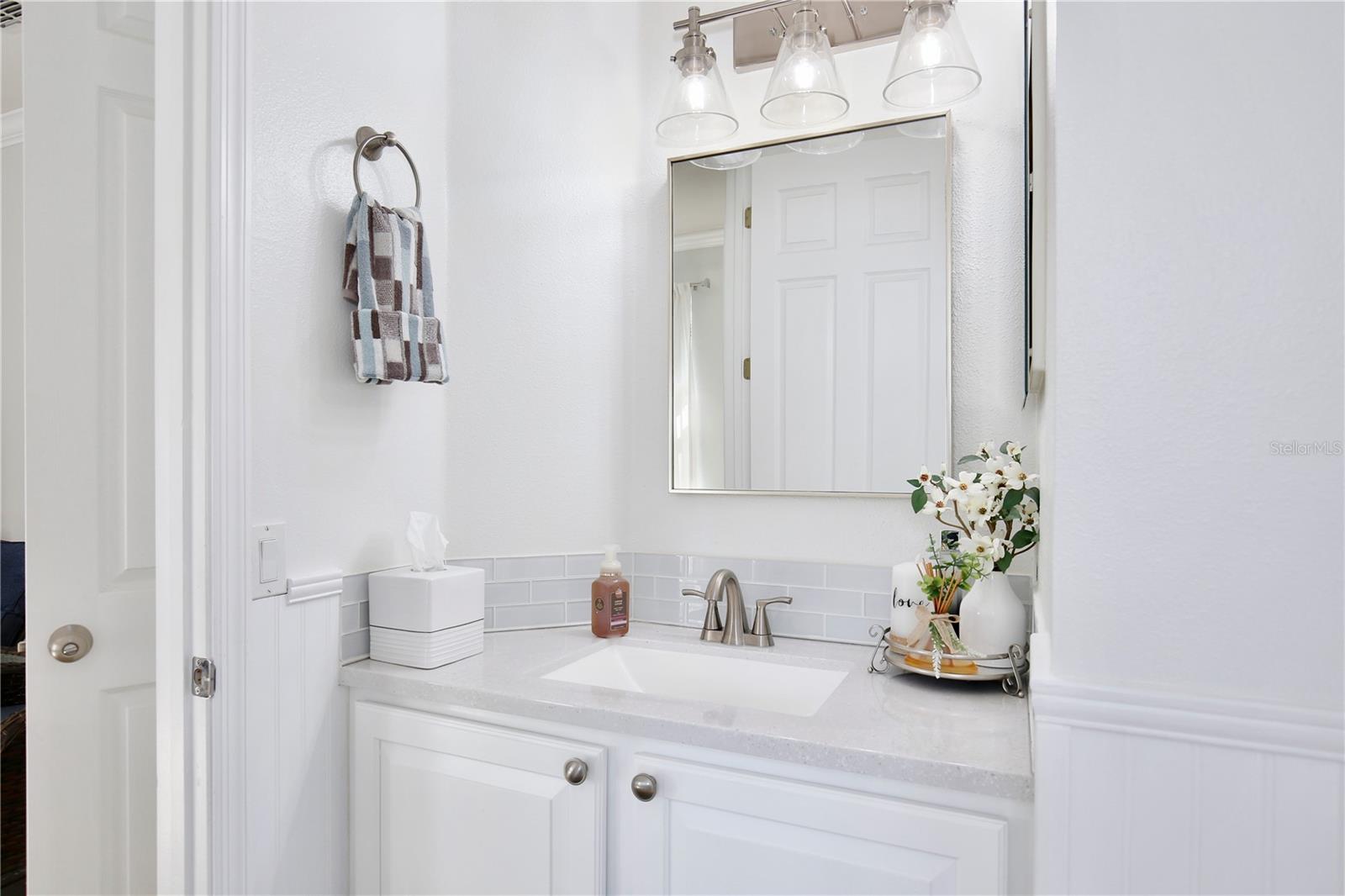 Image 27 of 66 For 217 Lake Cassidy Drive