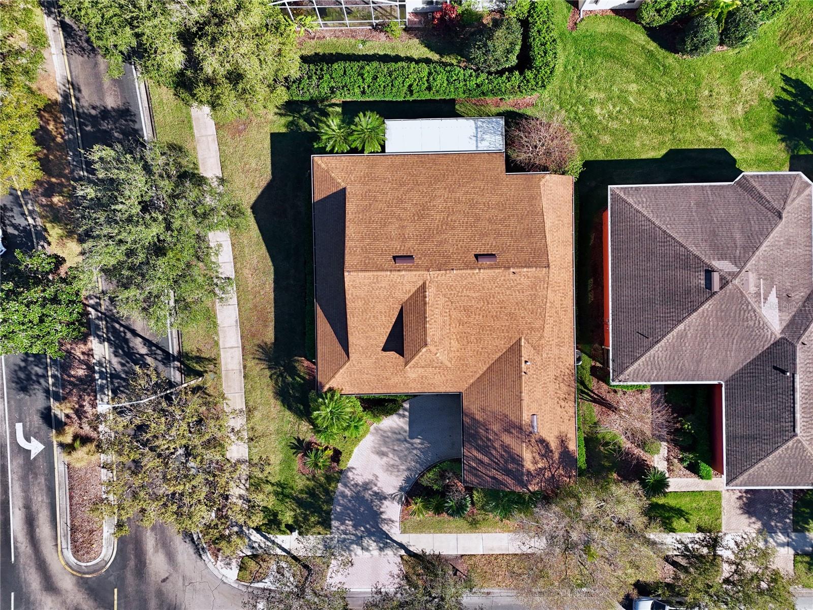 Image 32 of 66 For 217 Lake Cassidy Drive