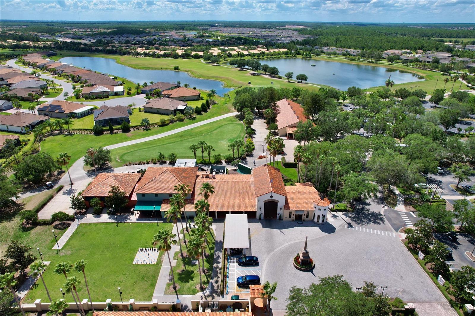 Image 45 of 66 For 217 Lake Cassidy Drive