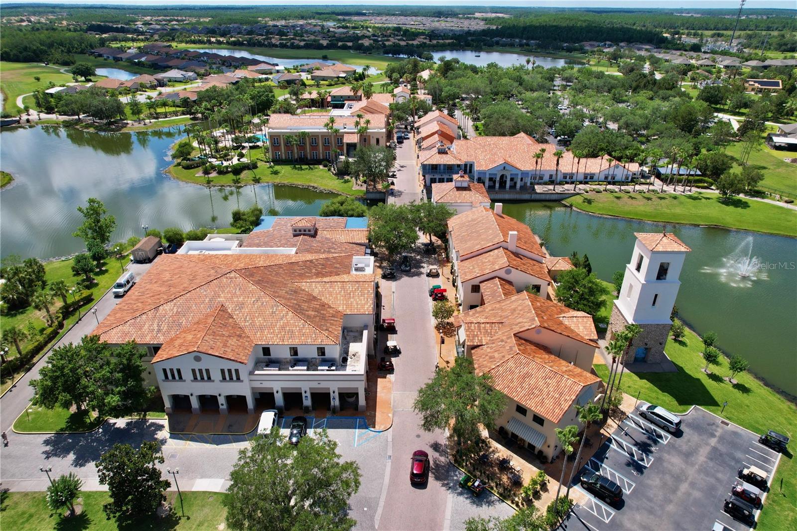 Image 51 of 66 For 217 Lake Cassidy Drive