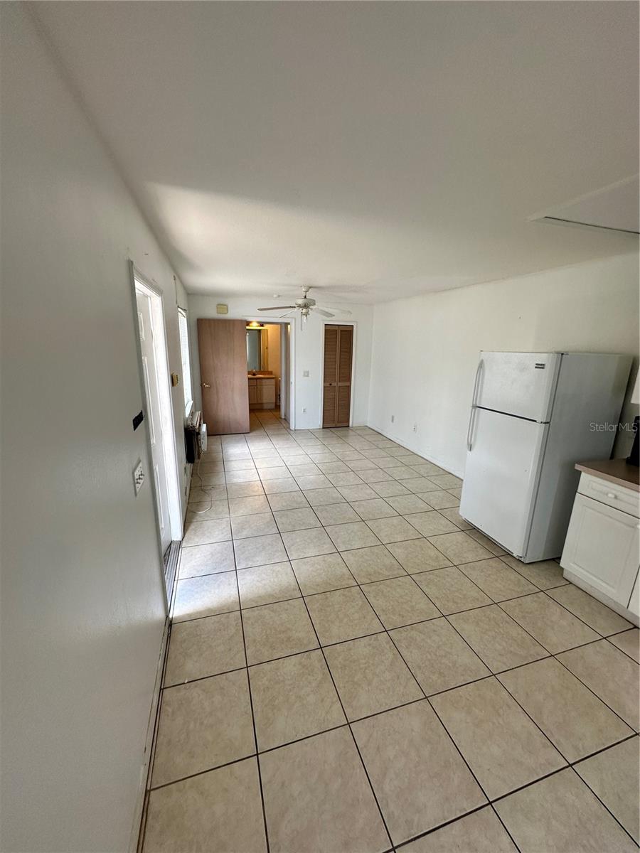 Image 4 of 29 For 235 Mango Drive B