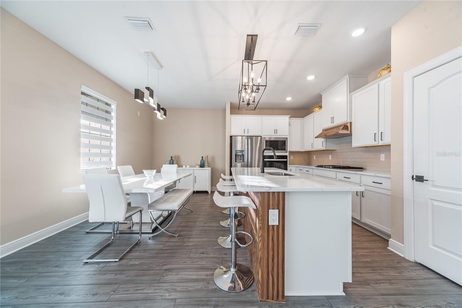 Image 13 of 44 For 7749 Somersworth Drive