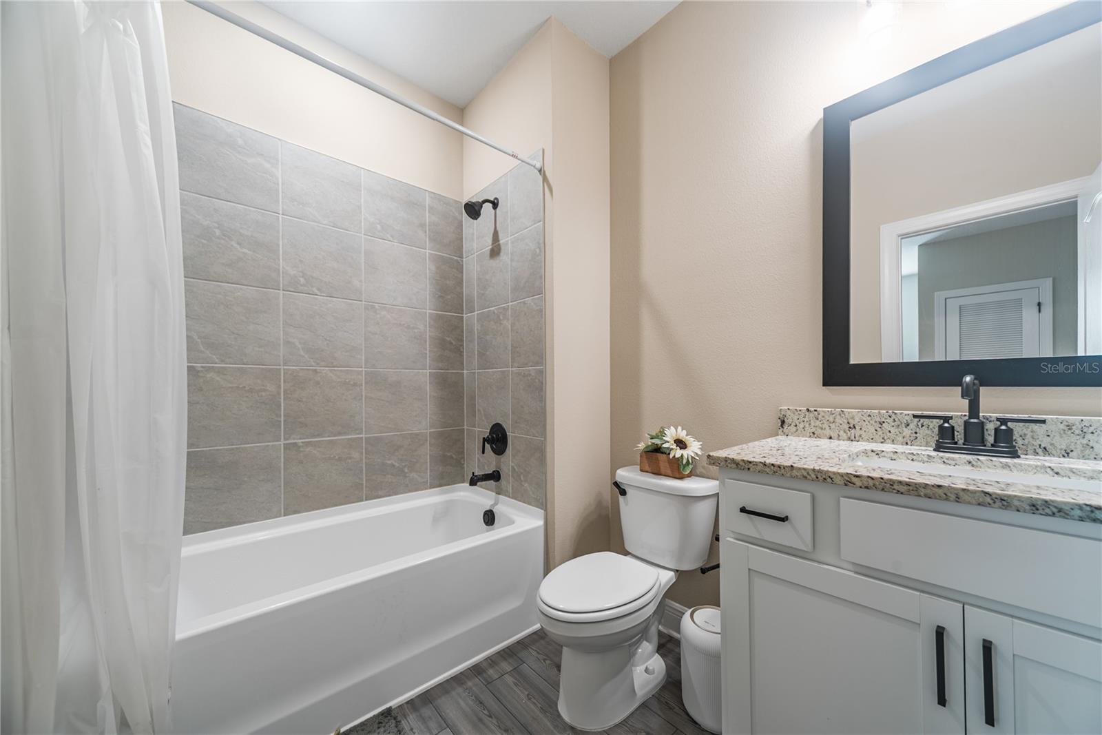 Image 25 of 44 For 7749 Somersworth Drive