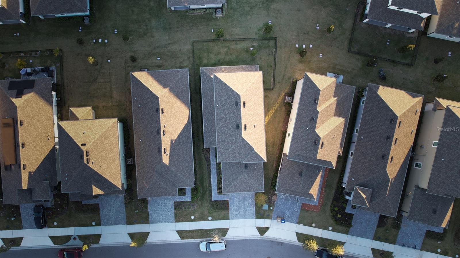 Image 34 of 44 For 7749 Somersworth Drive