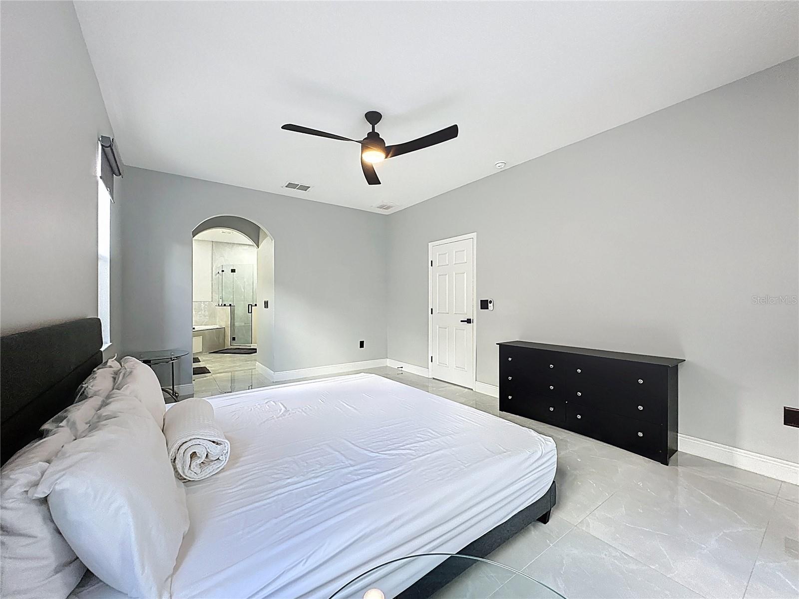 Image 34 of 78 For 166 Minniehaha Circle