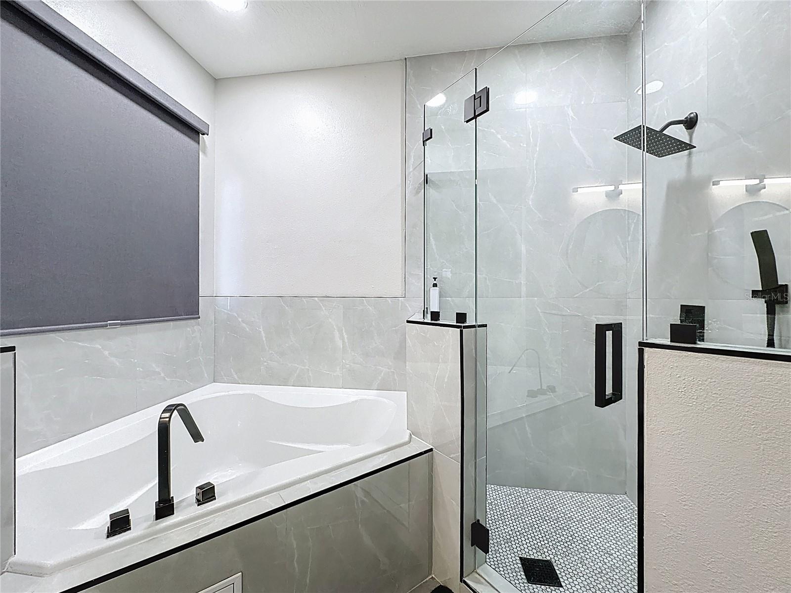 Image 37 of 78 For 166 Minniehaha Circle