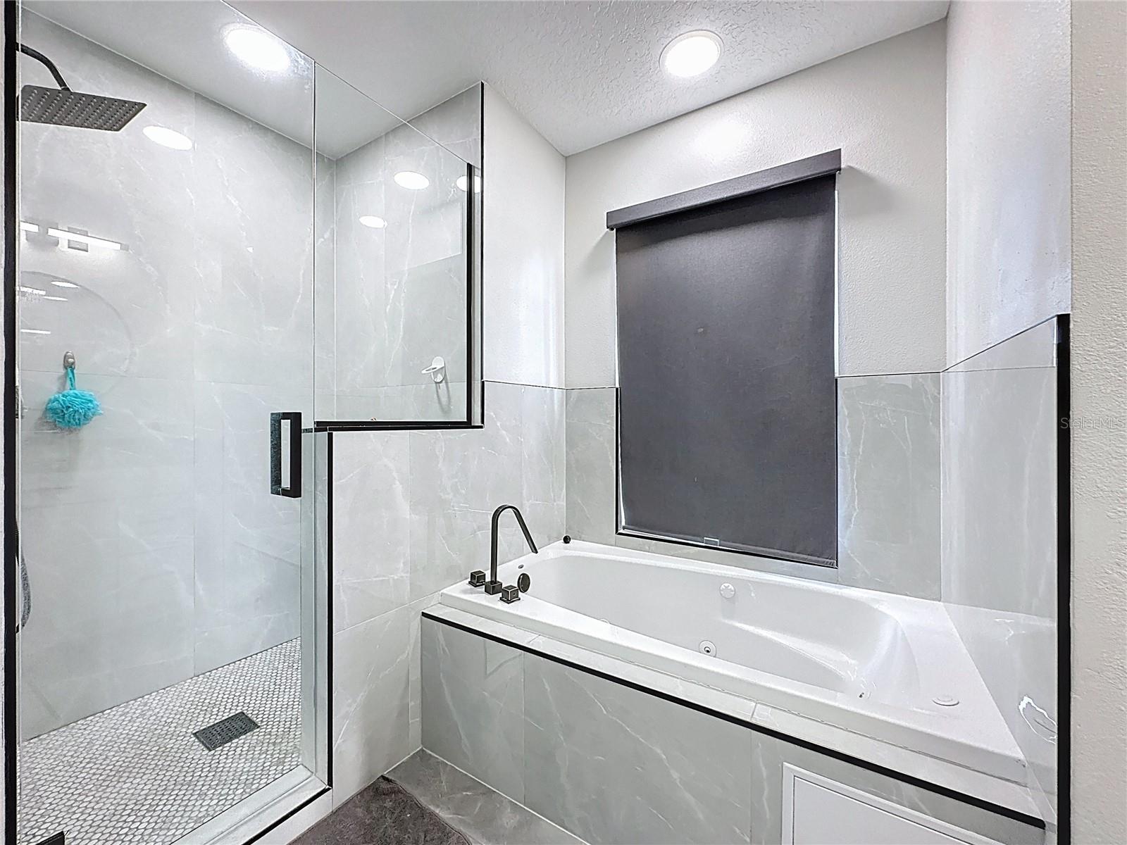 Image 40 of 78 For 166 Minniehaha Circle