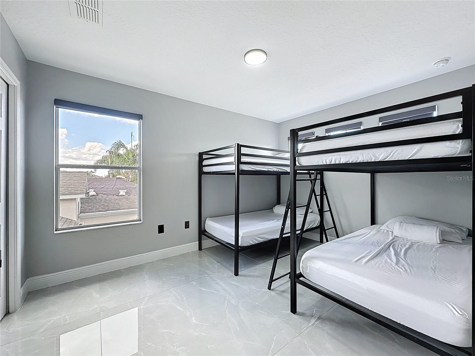 Image 47 of 78 For 166 Minniehaha Circle