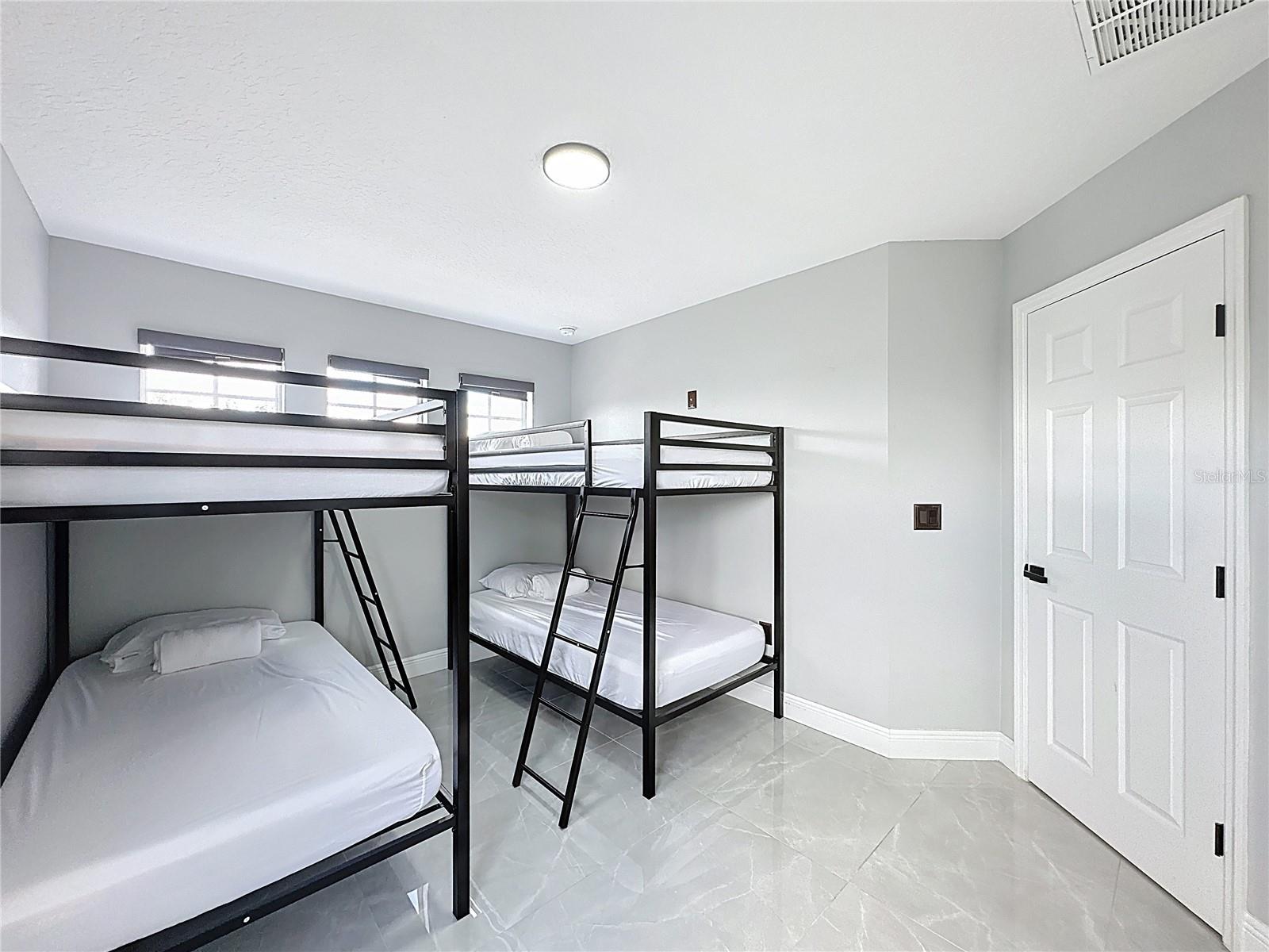 Image 48 of 78 For 166 Minniehaha Circle